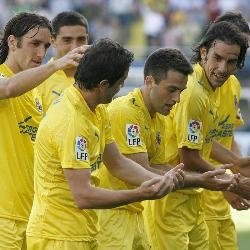 Jugadores del Villareal celebrando un gol.