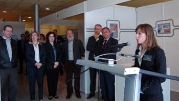 Á inauguración acudiron representantes da Universidade, da Xunta e de Novacaixagalicia.