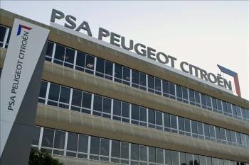 La factoría de PSA Vigo, que inicia desde hoy una semana de paro de la produccion.