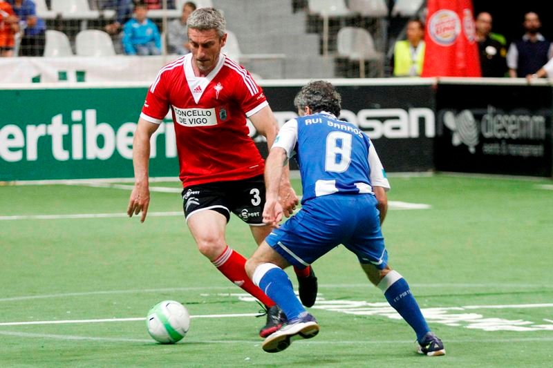 Jorge Otero, en un partido con el Celta de fútbol indoor en el pabellón de As Travesas.