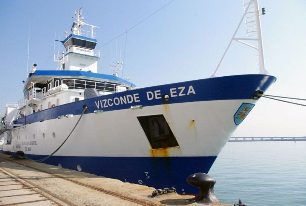 El “Vizconde de Eza” está ahora de campaña en el Atlántico Noroeste y tiene su base en Vigo.