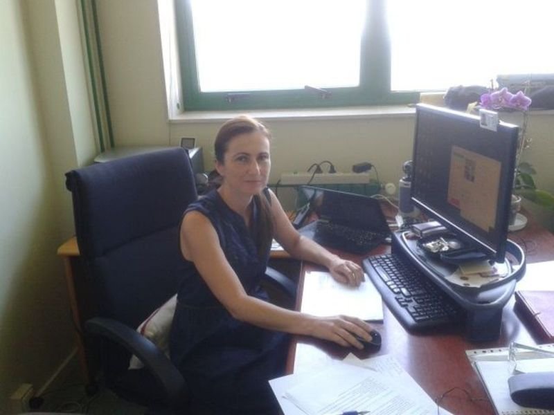 Elena Martín, en su despacho de la escuela en el Campus.