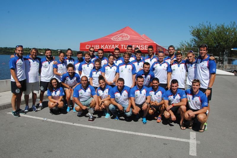El Kayak Tudense desplazó a 34 personas al Campeonato de España de pista, celebrado el pasado fin de semana en Trasona.