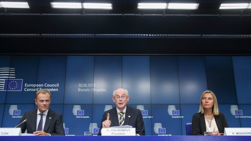 Donald Tusk, Herman Van Rompuy y Federica Mogherini, durante la rueda de prensa.