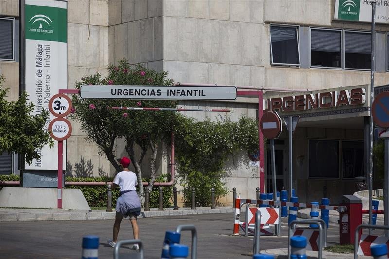 Entrada de urgencias del Hospital Materno Infantil de Málaga