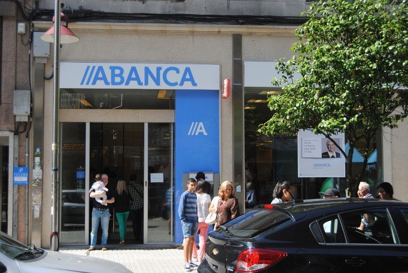 Una de las oficinas de la red de Abanca en Galicia.