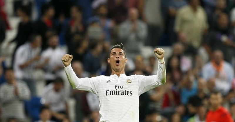 Cristiano Ronaldo celebra uno de los cuatro goles que marcó el martes pasado al Elche.
