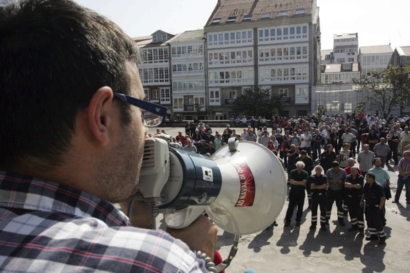 La plantilla de Navantia Ferrol, durante la concentración llevada a cabo para protestar contra la decisión.