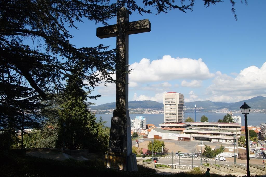 La Cruz del Castro,  avalada por la Corporación.