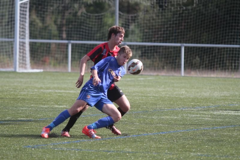 El Porriño juvenil logró la victoria en el encuentro de ayer ante el Pontevedra. 