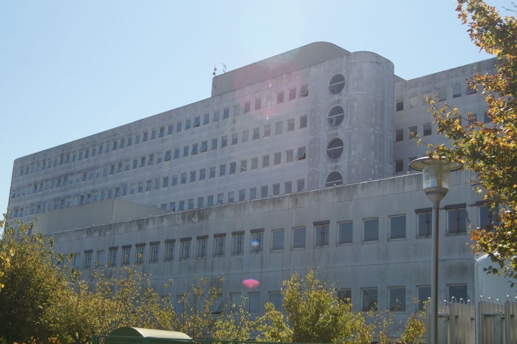 La empresa pública Galaria se creó hace 20 años y tiene su sede en el Hospital Meixoeiro.