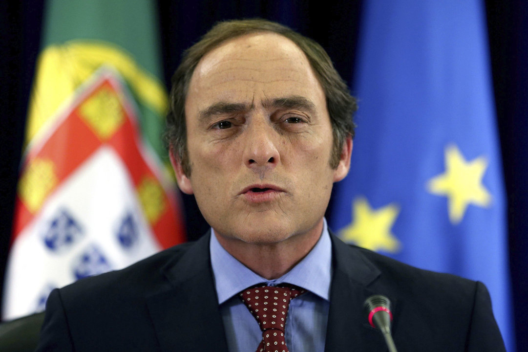 Paulo Portas, viceprimer ministro de Portugal, defendió en el parlamento la política de su gobierno.