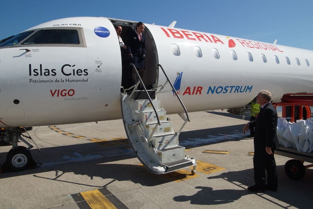 El avión de Air Nostrum que opera en Vigo, y que lleva el nombre de las Cíes.