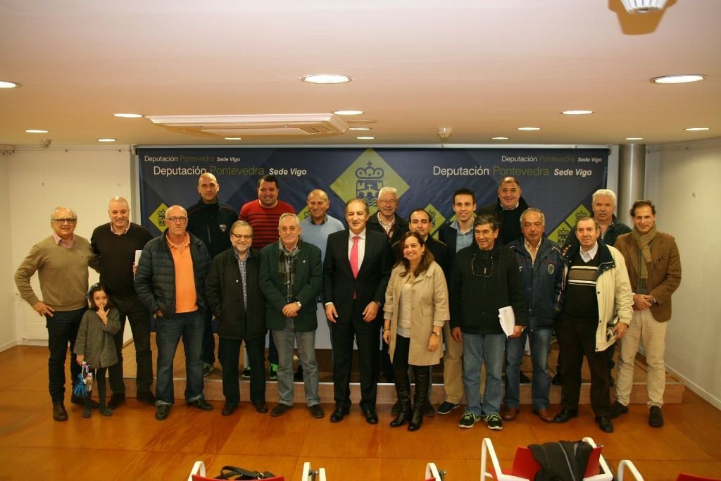 Representantes de la Diputación, la Federación y los clubes presentaron ayer el torneo.