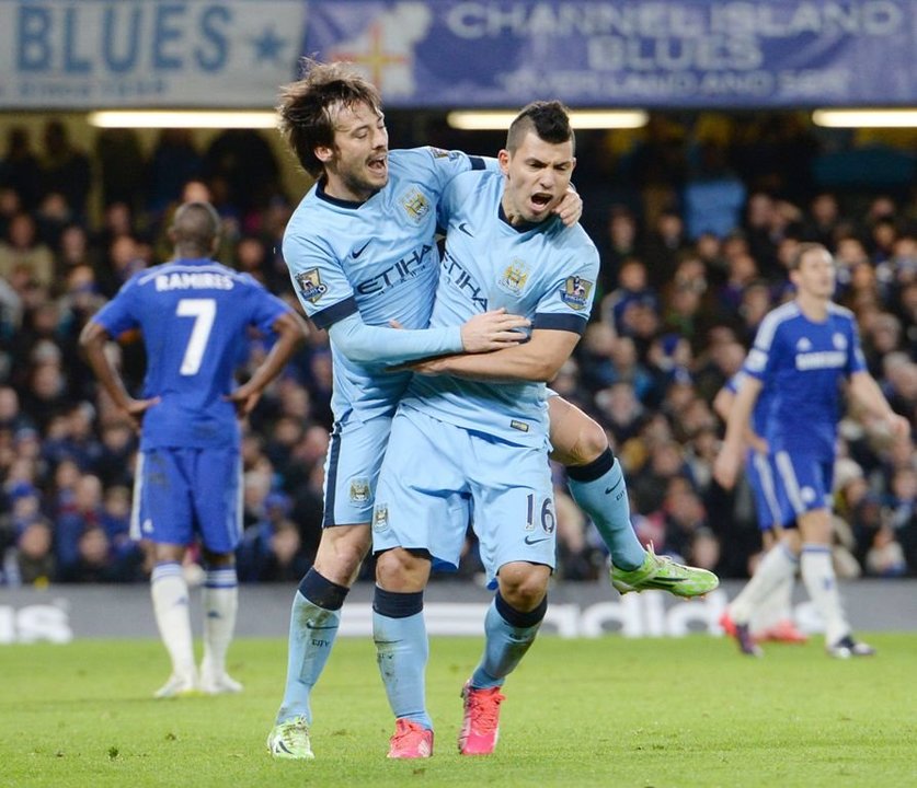 David Silva y 'Kun' Agüero celebran el gol del Manchester City.