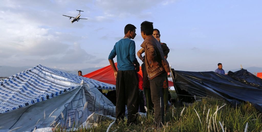 Campamento para las personas desplazadas por el terremoto, cerca del aeropuerto de Katmandú.