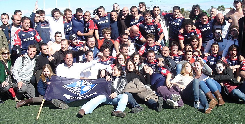 El Vigo Rugby logró el ascenso a División de Honor en febrero de 2011 ante el CRC en Pozuelo.