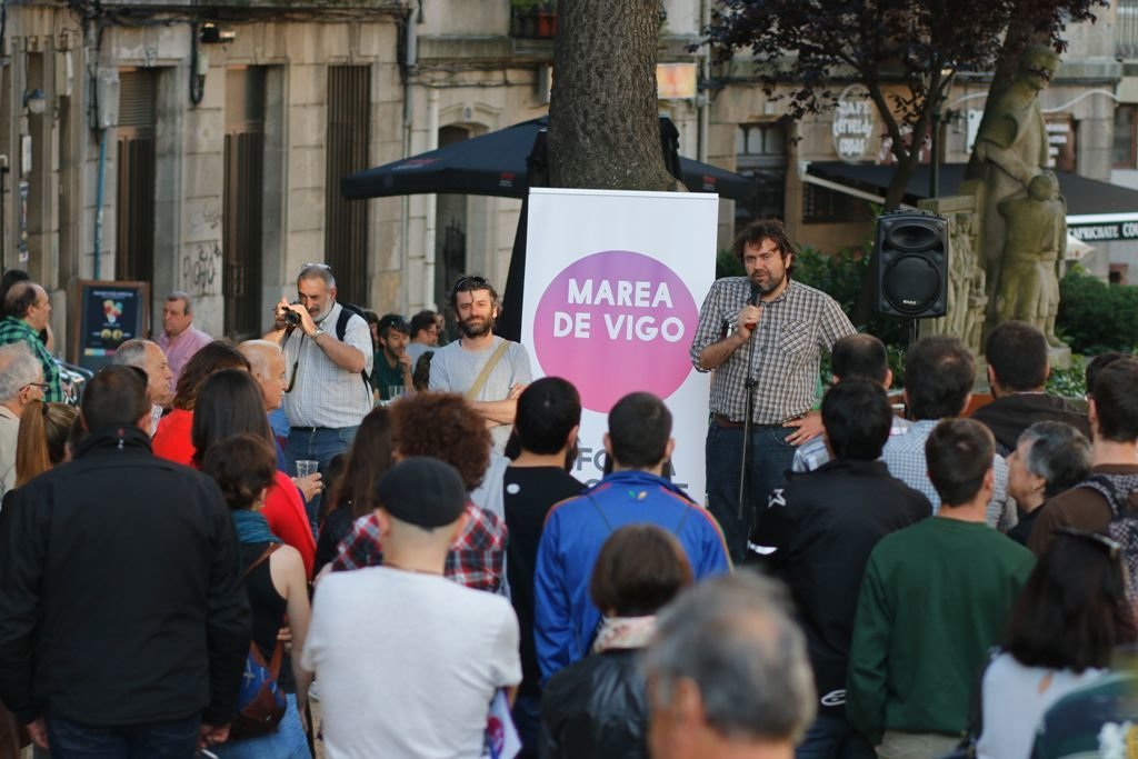 Marea de Vigo celebró su fiesta de final de campaña en la plaza de la Ronda de Don Bosco.