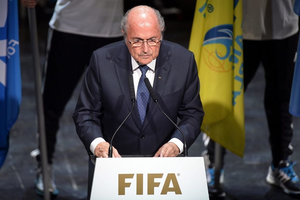 Blatter abiró ayer un tenso congreso de la FIFA.