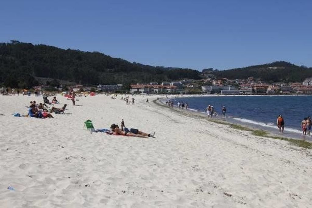 La playa de A Ladeira, en Baiona, donde había previsto un quiosco con tumbonas y terraza.