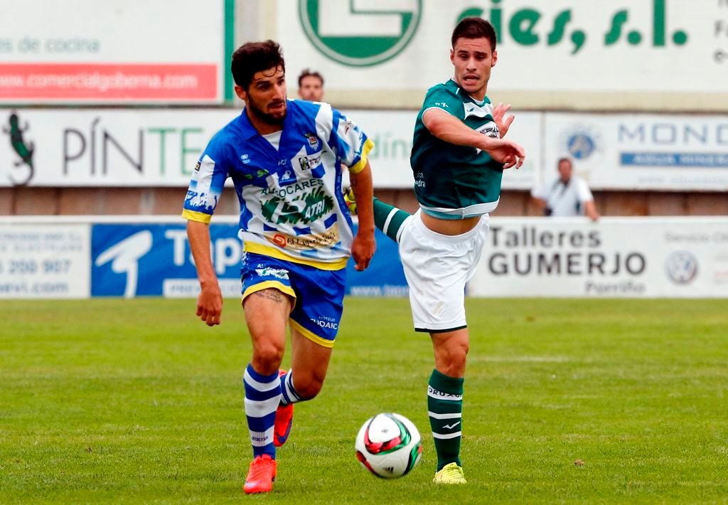 El Coruxo goleó en el partido de la pasada jornada a la Arandina (4-1).