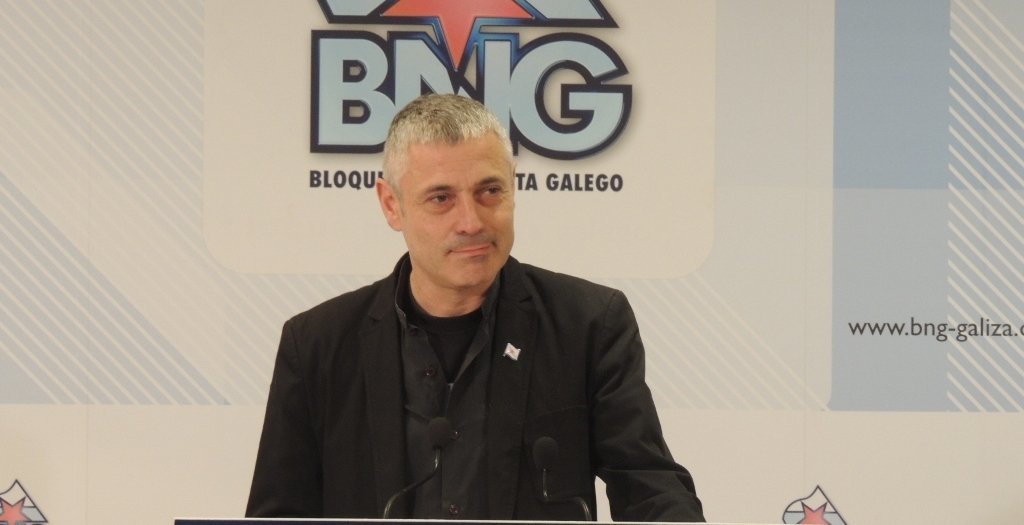 Bieito Lobeira, durante la rueda de prensa en Santiago.