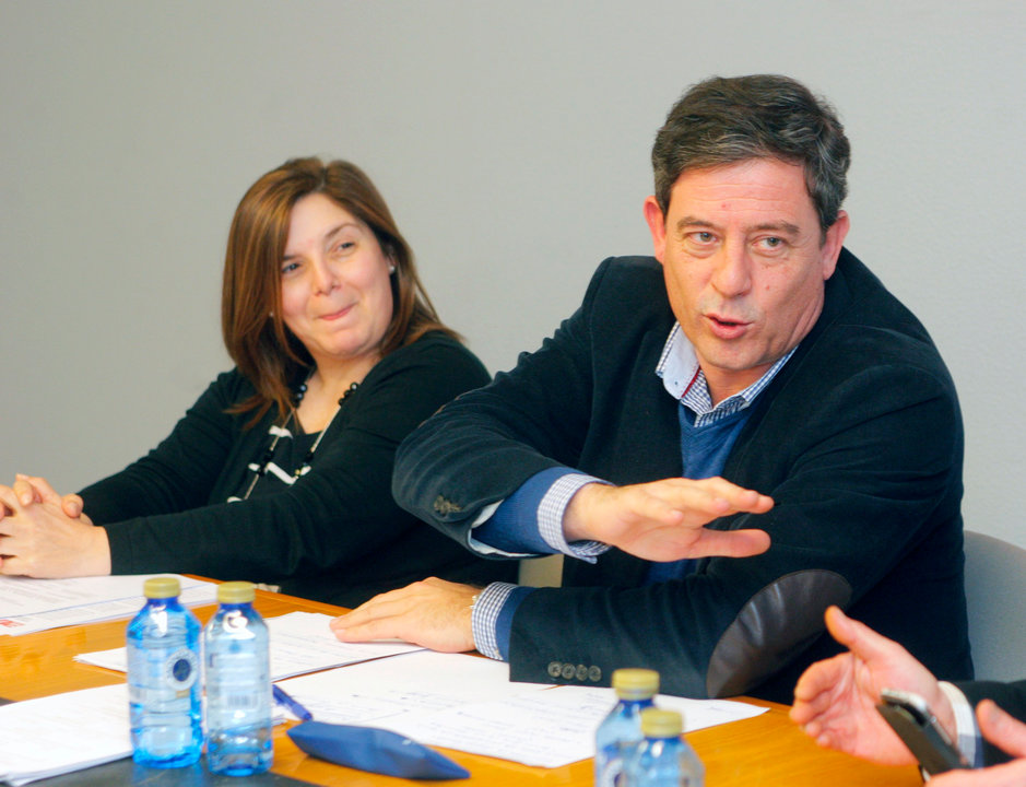 Pilar Cancela y Gómez Besteiro, durante la reunión de la Ejecutiva del PSdeG en Santiago.