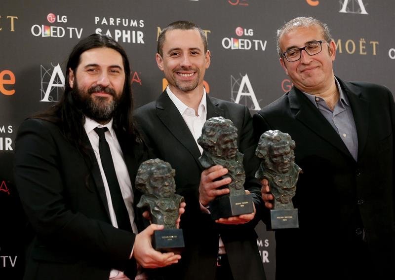 Nacho Arenas, David Machado y Jaime Fernández con el Goya al mejor Sonido