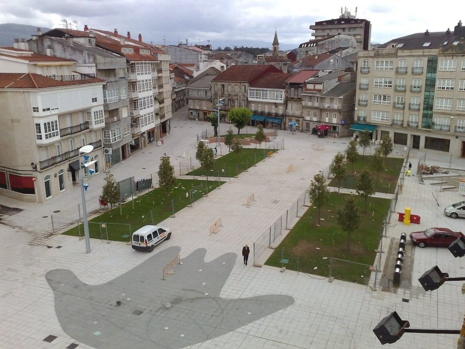 Praza Maior de Ponteareas punto central de la zona peatonal del casco urbano.