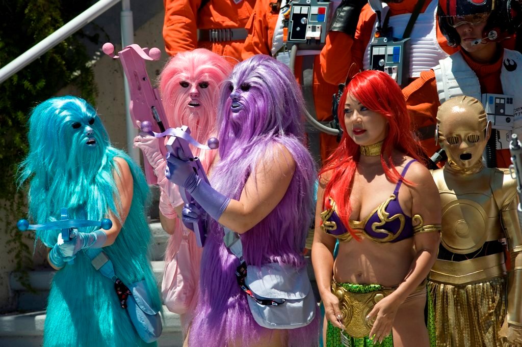 Asistentes a la Comic Con de San Diego, disfrazados de personajes de Star Trek.