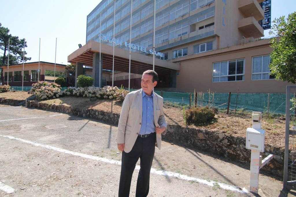 El alcalde anunció que en un par de meses podría estar todo listo para sacar a concurso el hotel Samil.