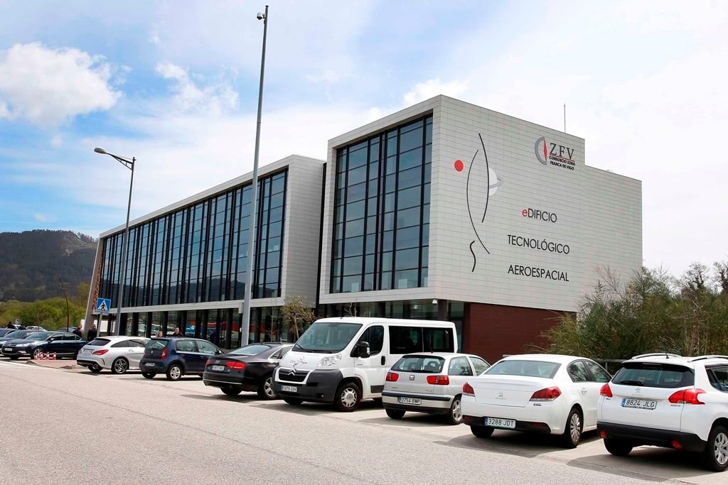 El Edificio Tecnológico Aeroespacial de Zona Franca de Vigo, en el moderno parque Porto do Molle, en Nigrán.