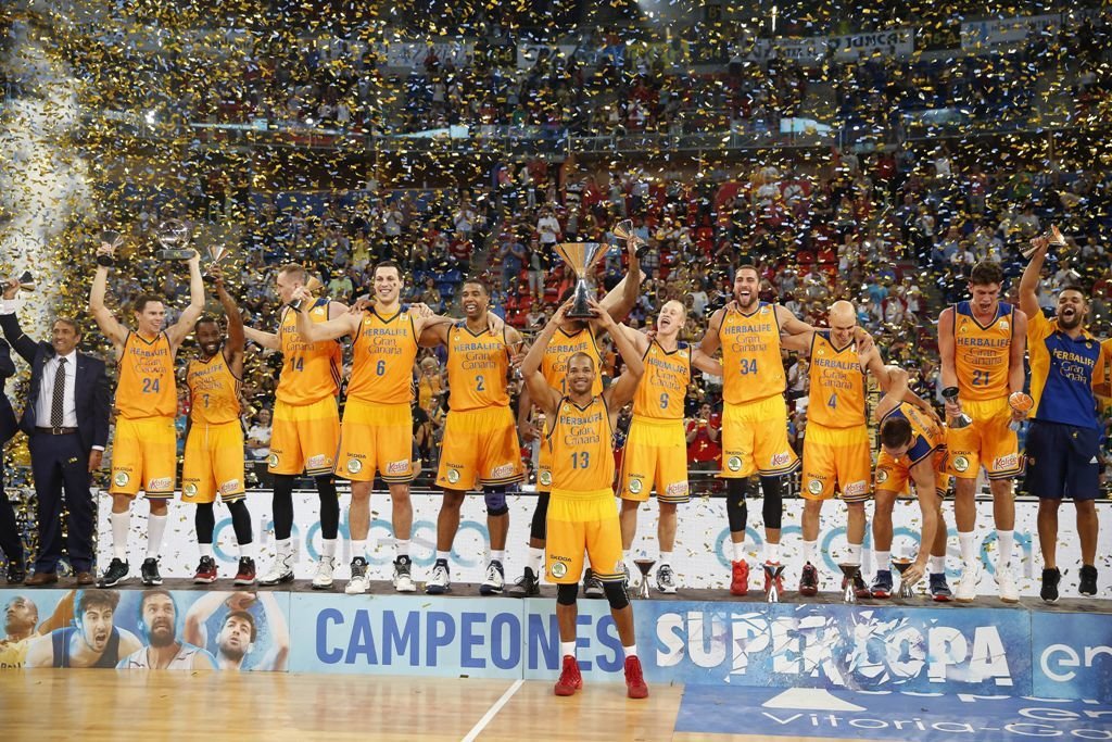 El Gran Canaria levantó el título tras realizar una gran Supercopa.