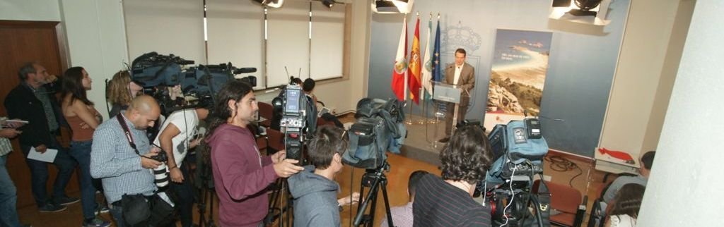 La rueda de prensa de ayer del alcalde de Vigo generó una gran expectación entre los medios.