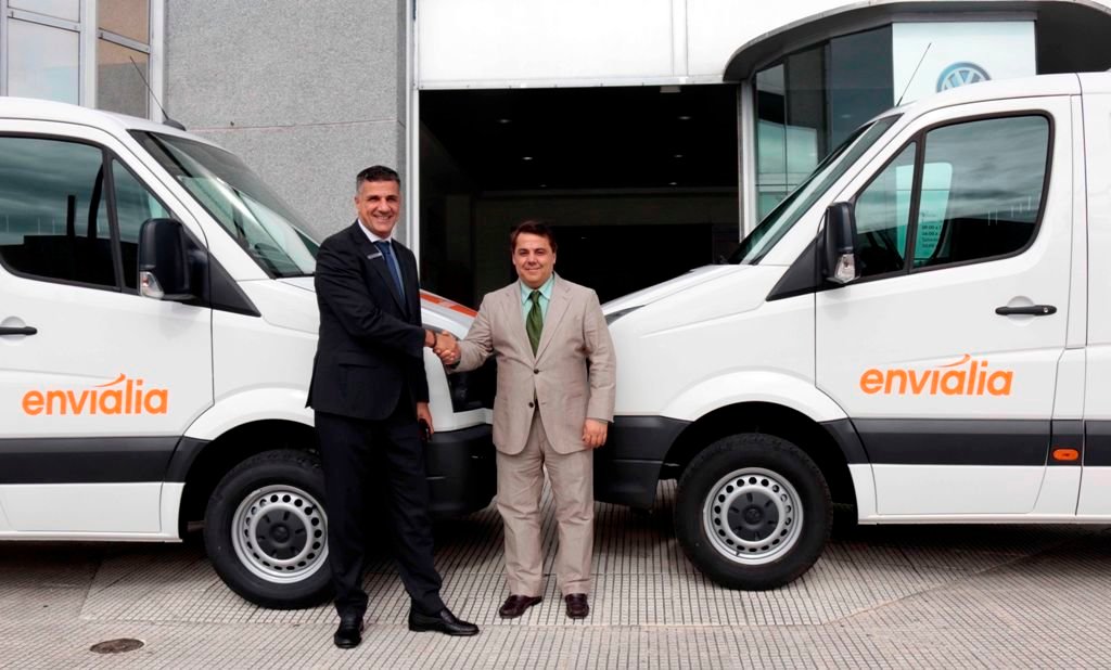 Nuevas furgonetas para Envialia Vigo
