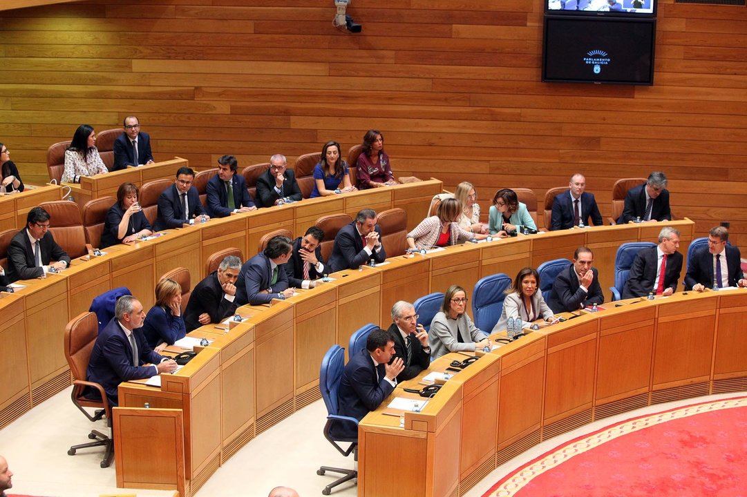 Diputados del PP durante la constitución del nuevo Parlamento autonómico.