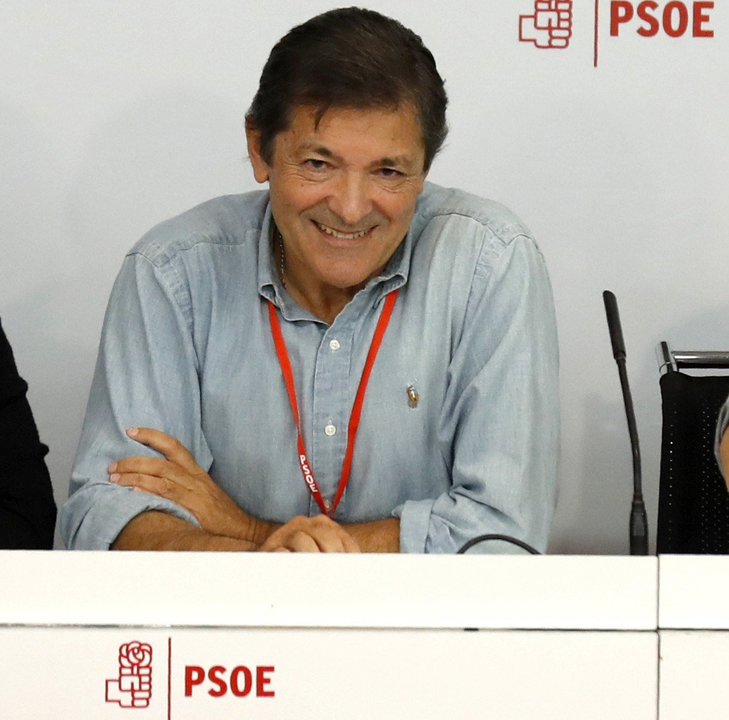 Javier Fernández, en la reunión.