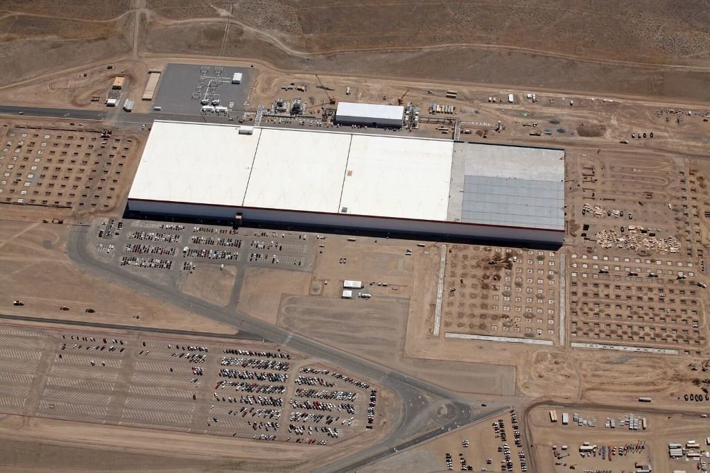 &#34;Gigafactoría&#34; de baterías de Tesla Motors en Nevada que dará empleo a 6.500 personas.