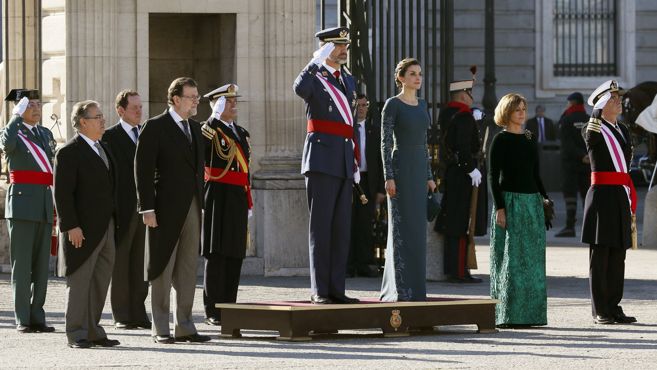 Rajoy, los reyes y Cospedal, durante los actos con motivo de la Pascua Militar.
