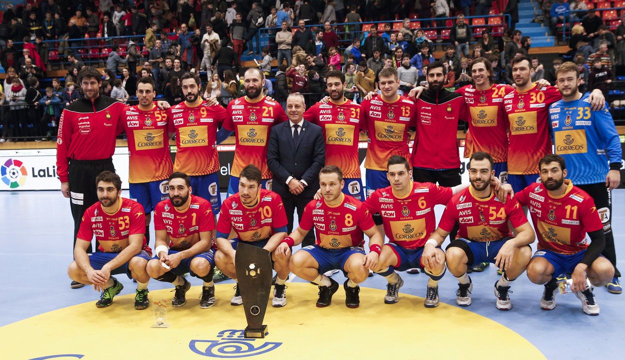 La selección española ganó el pasado fin de semana en Irún el Memorial Domingo Bárcenas.