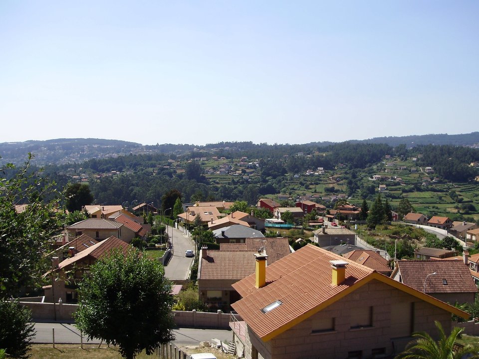 Los vecinos de Mos apostaron por vivienda unifamiliares (en la foto, núcleo de San Antón).