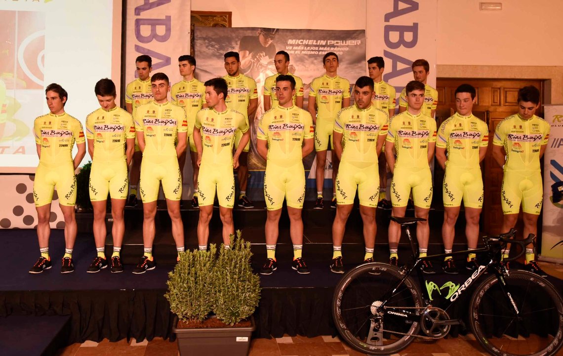 El Club Ciclista Rías Baixas disputará mañana su primera carrera de la Copa de España.