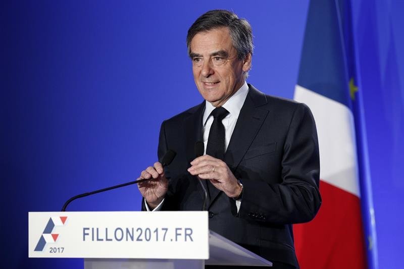 El candidato de la derecha a las presidenciales francesas, François Fillon
