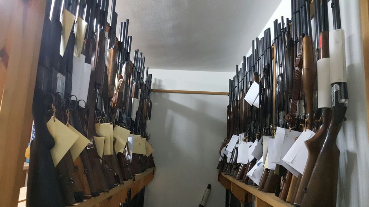 Intervención de Armas de la Guardia Civil custodia aquellas armas cuyos dueños sin licencia o que quieren venderlas.