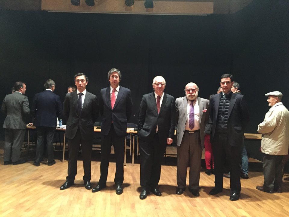 Leopoldo Fernández, Luis Malo, Manuel Ginzo, Luis Martín y Alejandro Fernández.