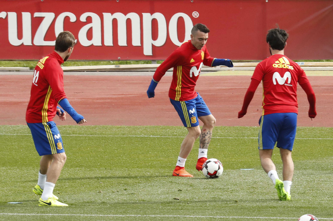 Iago Aspas, durante el entrenamiento de ayer con la selección española.