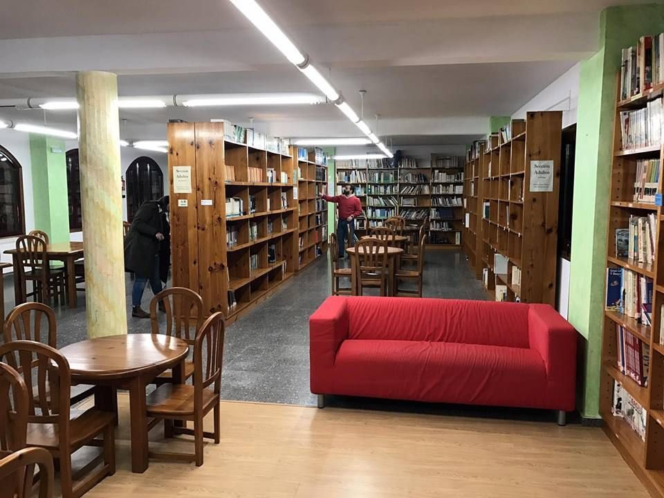 Nueva imagen de la biblioteca municipal de Gondomar tras los trabajas de acondicionamiento.