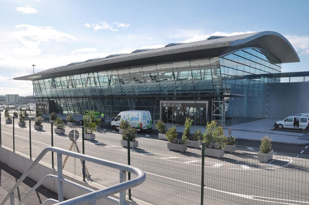 La terminal de pasajeros inaugurada ayer por Puertos del Estado en Bilbao.