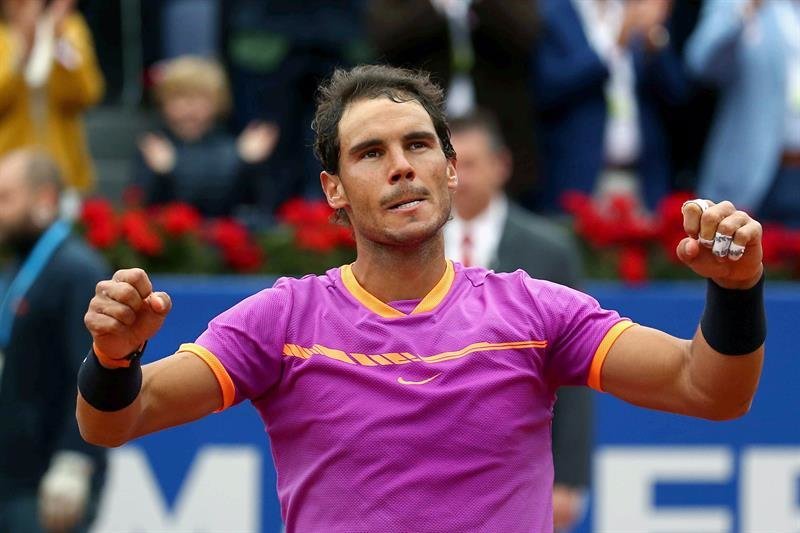 Rafa Nadal celebra su victoria en la semifinal del Conde de Godó.