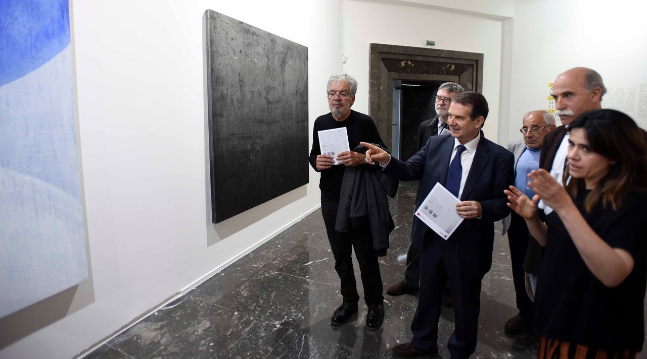 El alcalde vigués, Abel Caballero, ayer en una visita a la Casa das Artes.